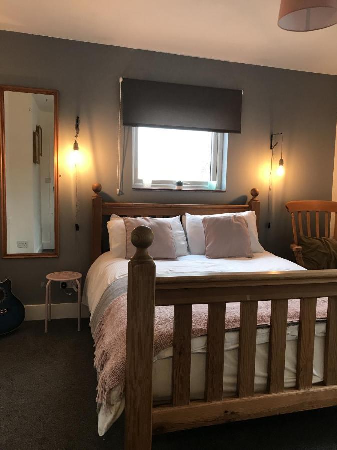 Stoneleigh Bed and Breakfast Felixstowe Exteriör bild